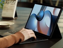 Xiaomi Book S 12.4, 2-in-1 Pertama dengan Windows 11
