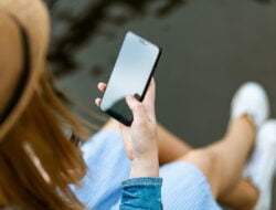 Empat Kesalahan Umum yang Membuat Baterai Smartphone Boros